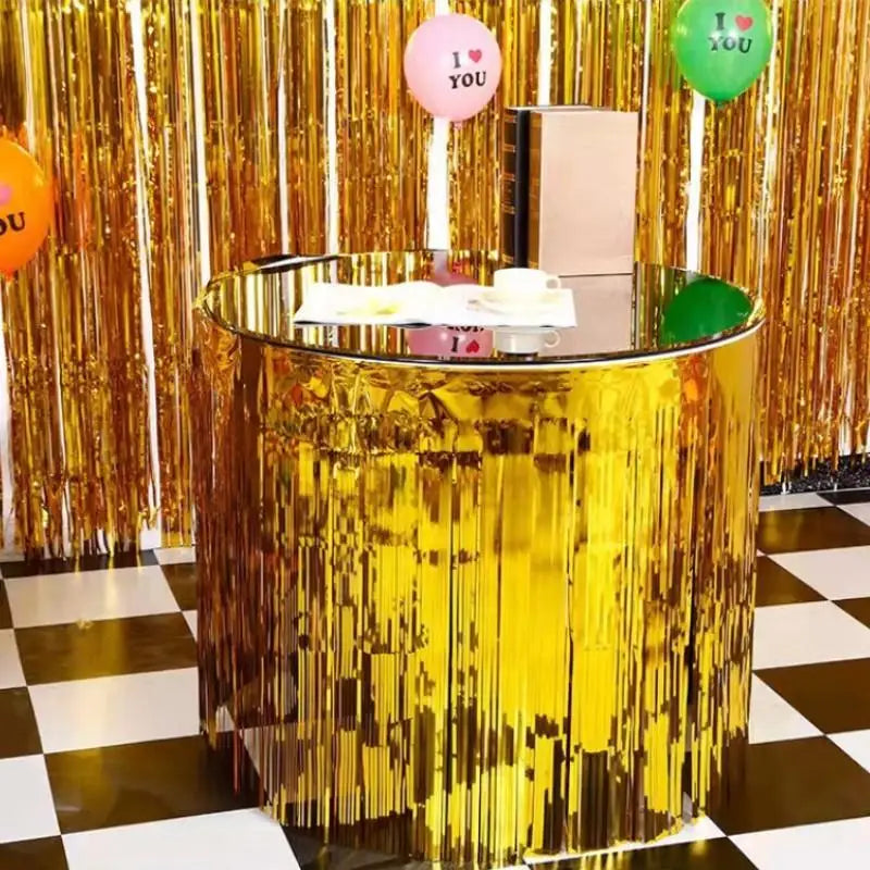 New 4/2/1Pack Table Skirt