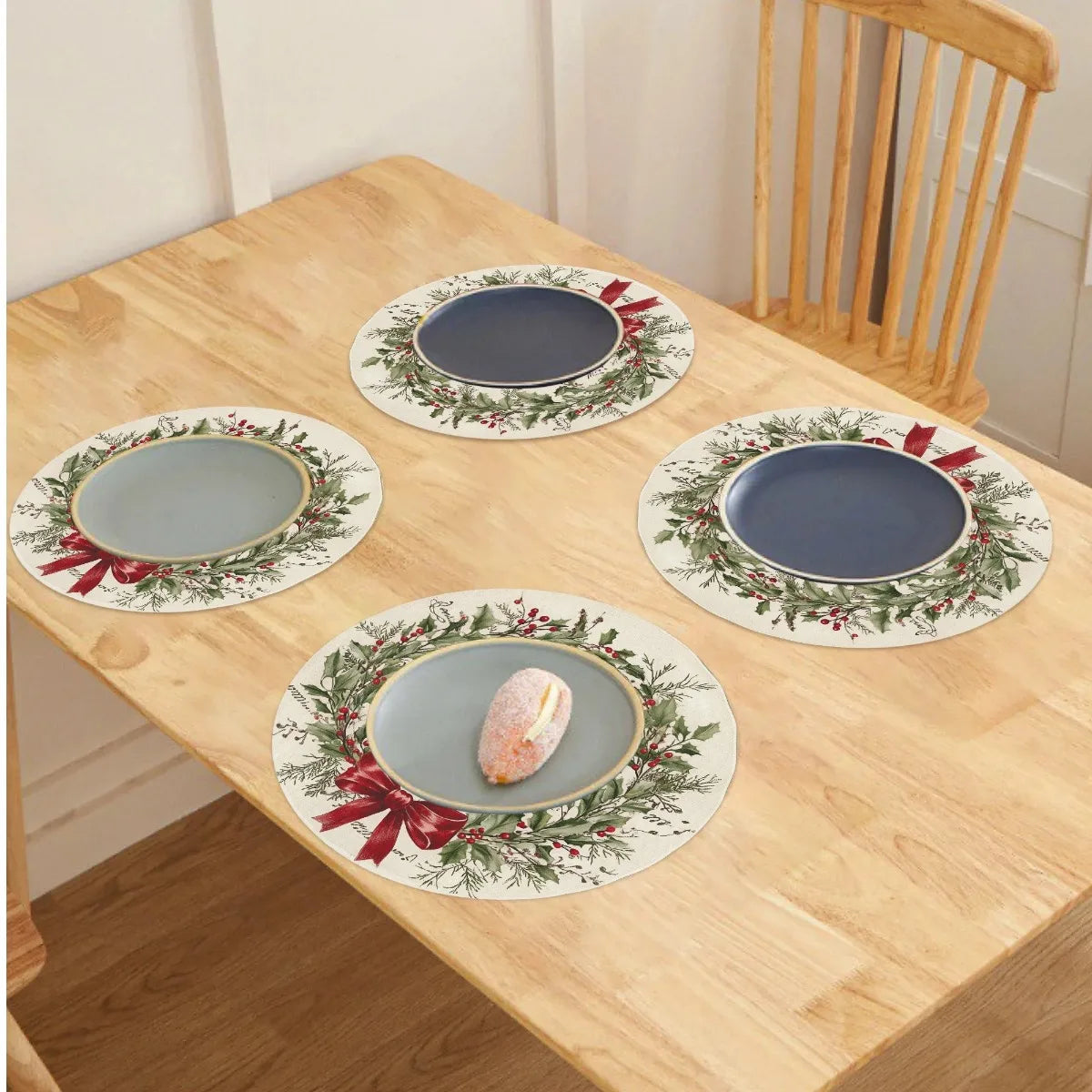 4-Piece Christmas Holly Berry Placemats